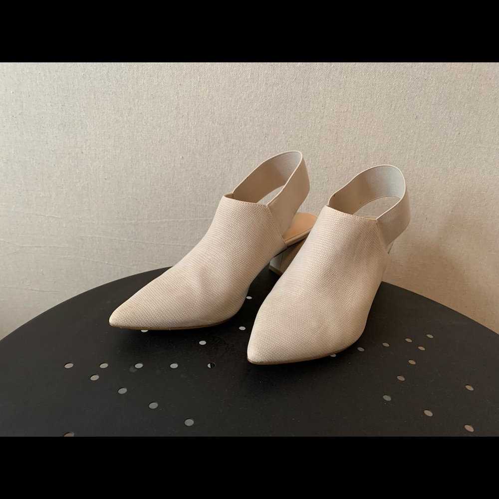 Sling back shoes